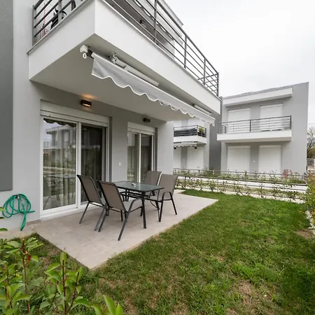 Antigone Complex By Horizon Homes Apartman *