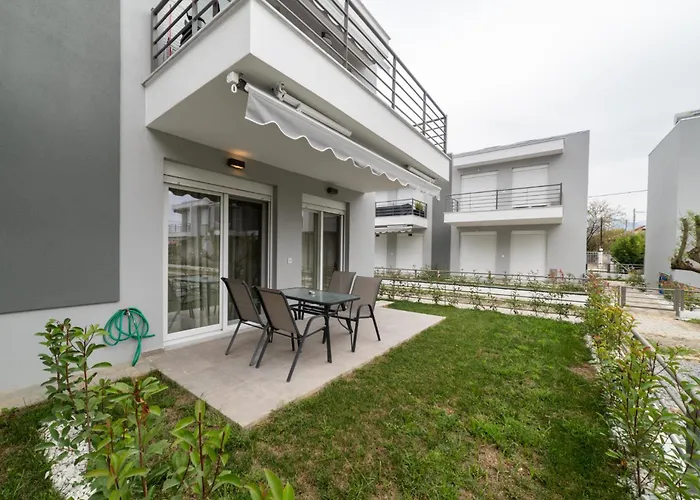 Antigone Complex By Horizon Homes Apartman *